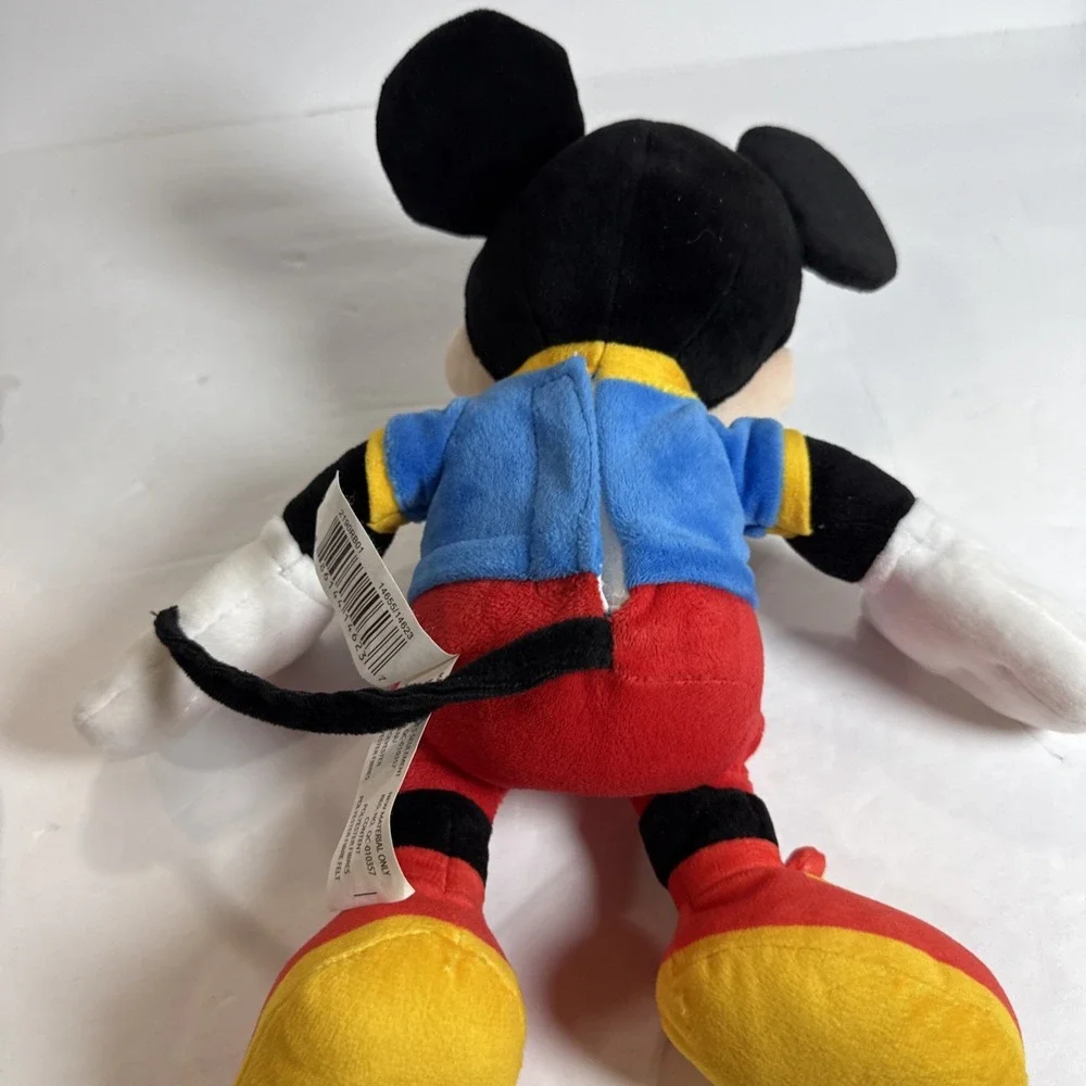 DISNEY JUNIOR Mickey Singing Fun Lights Up Talks & Sings Hot  Dog Dance Song 12